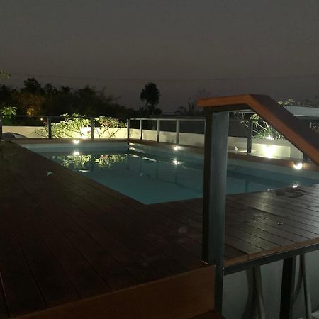 Tanah Penida Bungalows Ped Bagian luar foto