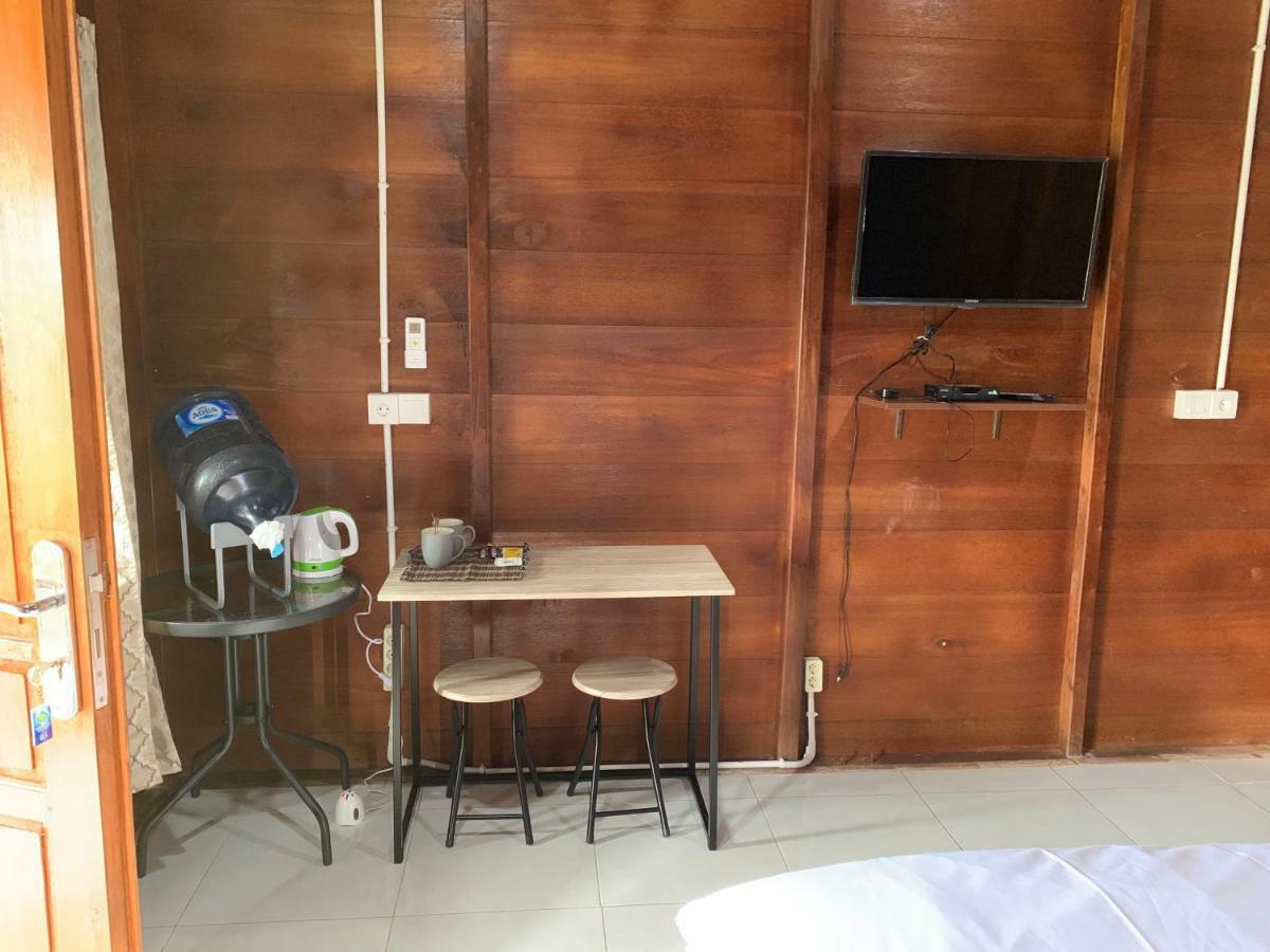 Tanah Penida Bungalows Ped Bagian luar foto